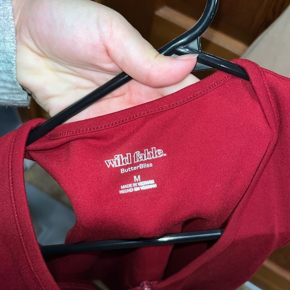 Wild Fable Red Sleeveless Romper - Picture 2 of 2